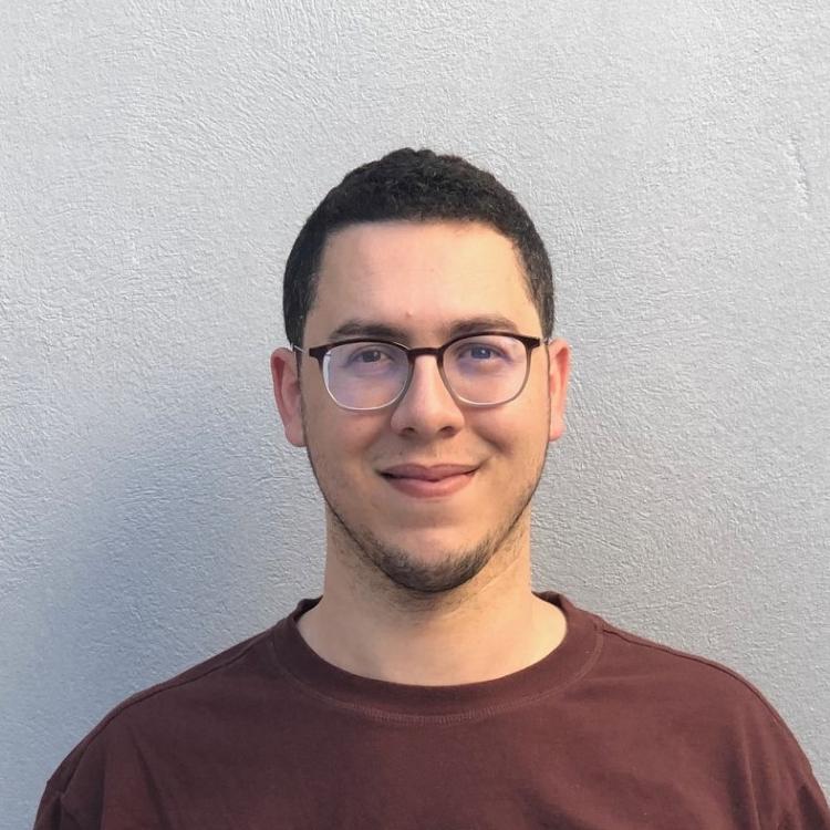 Attef  - Fullstack Developer .NET C# | React | Azure Developer