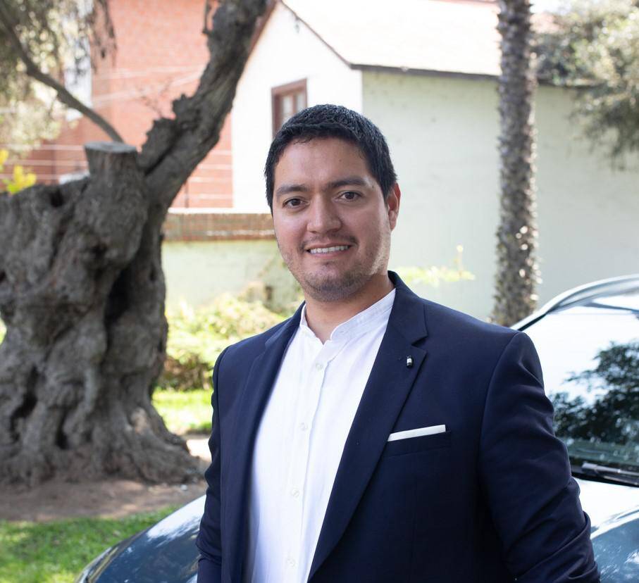 Alvaro P.