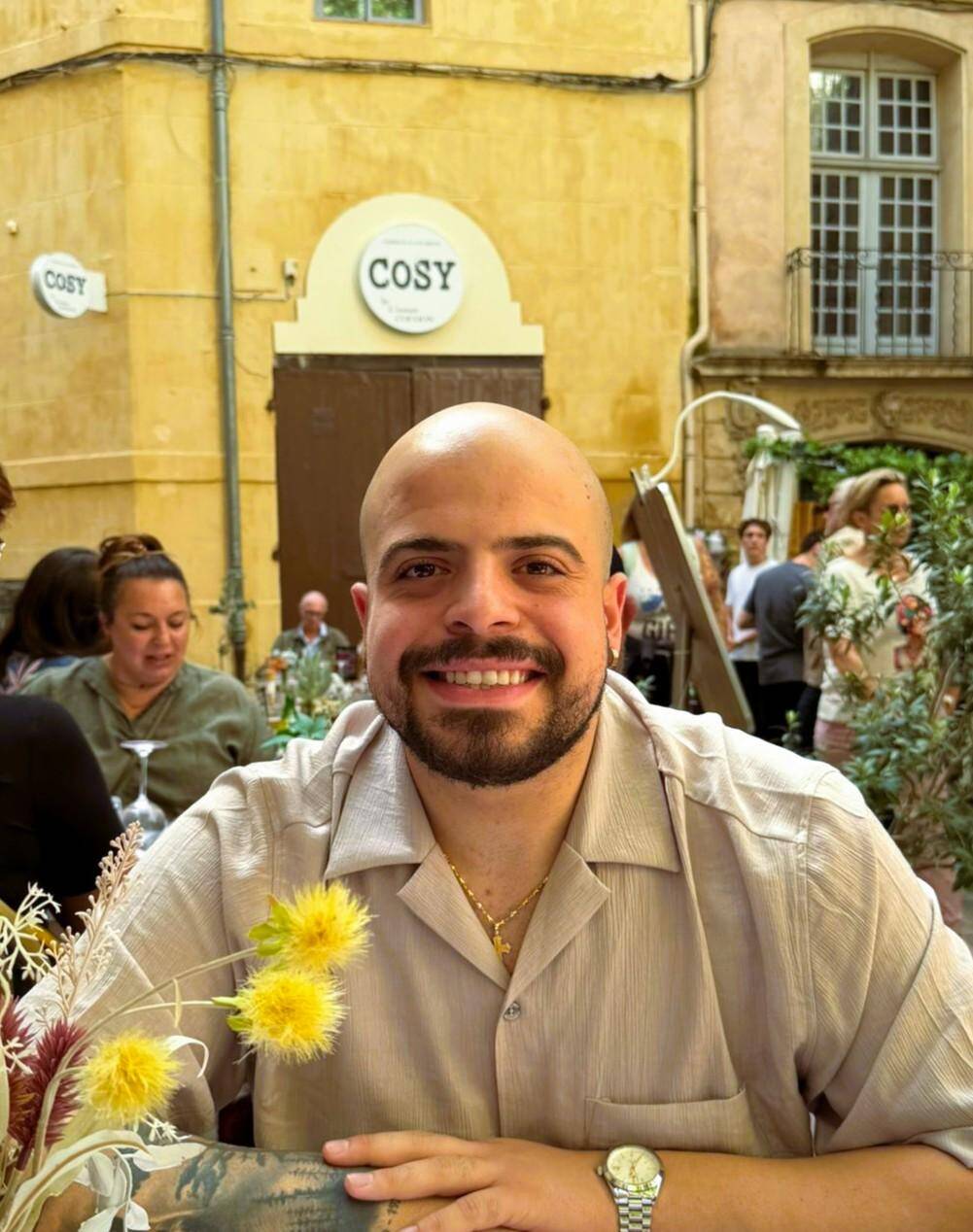 Elias Chaghoury - Community/Social Media Manager
