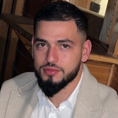Lyes Boutekka - SAV, support client, e-commerce,