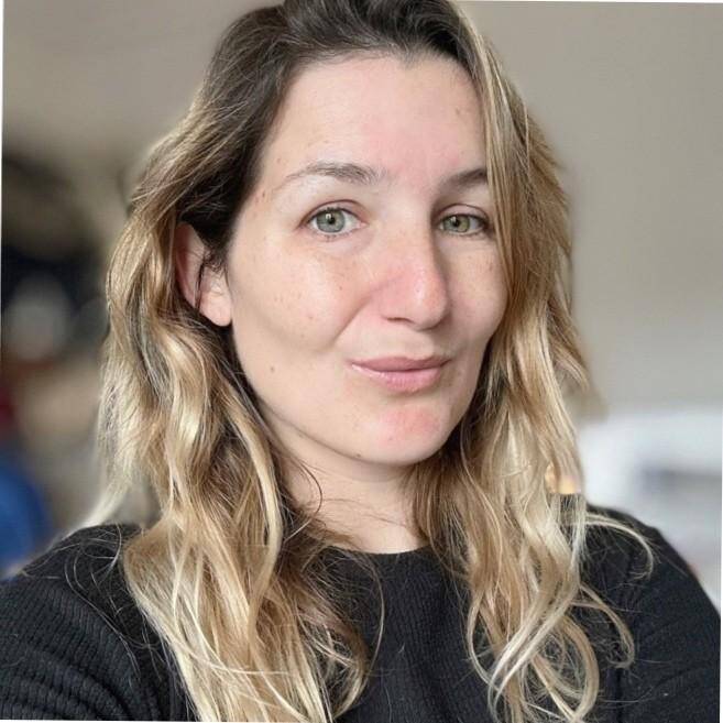 Johanne Y. - UX/UI Designer - Directrice Artistique