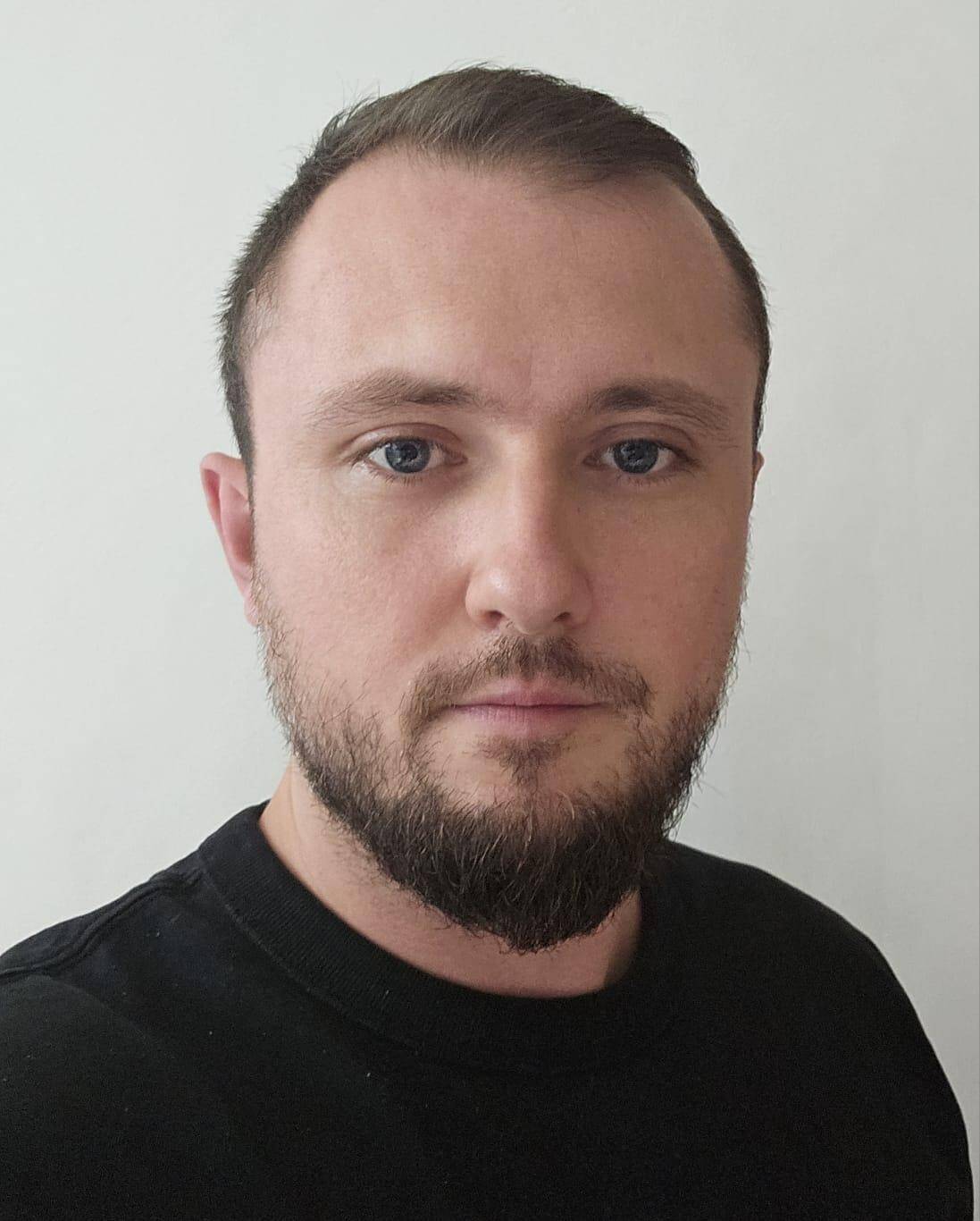 Damien D.