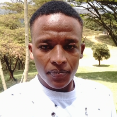 Jeremy Gachoka - accounting and finance, graphic designer