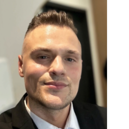 Christopher J. - Finance & Procurement Process Automation Specialis