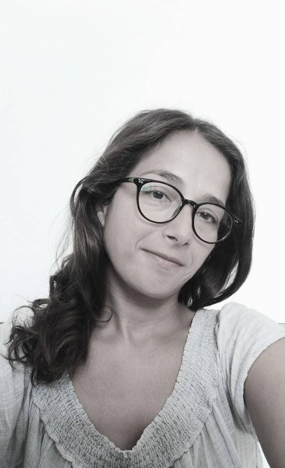 Angeles Escobal - UX UI & Diseño Gráfico 
