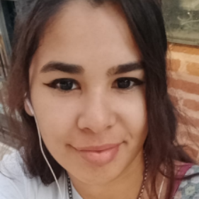 Ayelen Martinelli - Atención al cliente