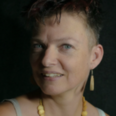 Janine Hoffmann