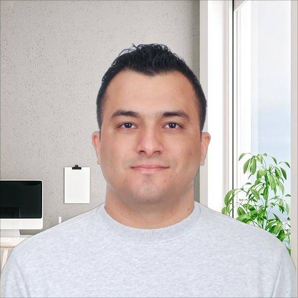 Daniel P. - DevOps & MLOps & SRE Specialist | AWS & Kubernetes