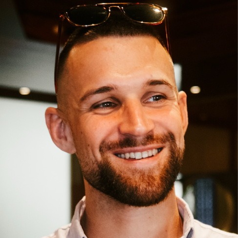 Artur  - Copywriter / Copywriter / Marketer