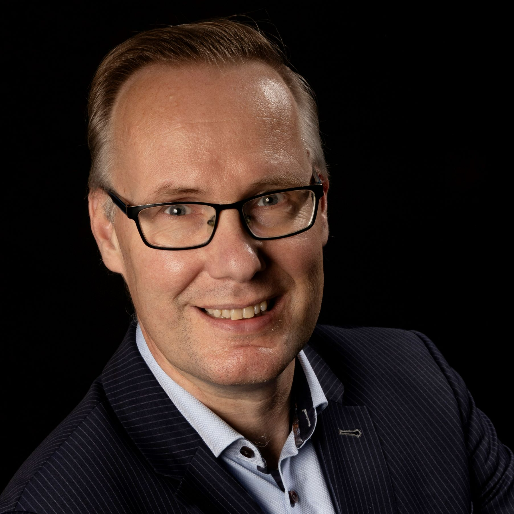 Martin  - Risk Manager and Business Consultant
