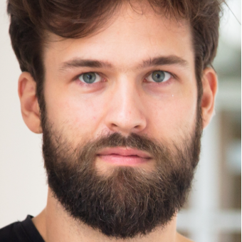 Christoph Streissnig - RESEARCHER/DATA ANALYST