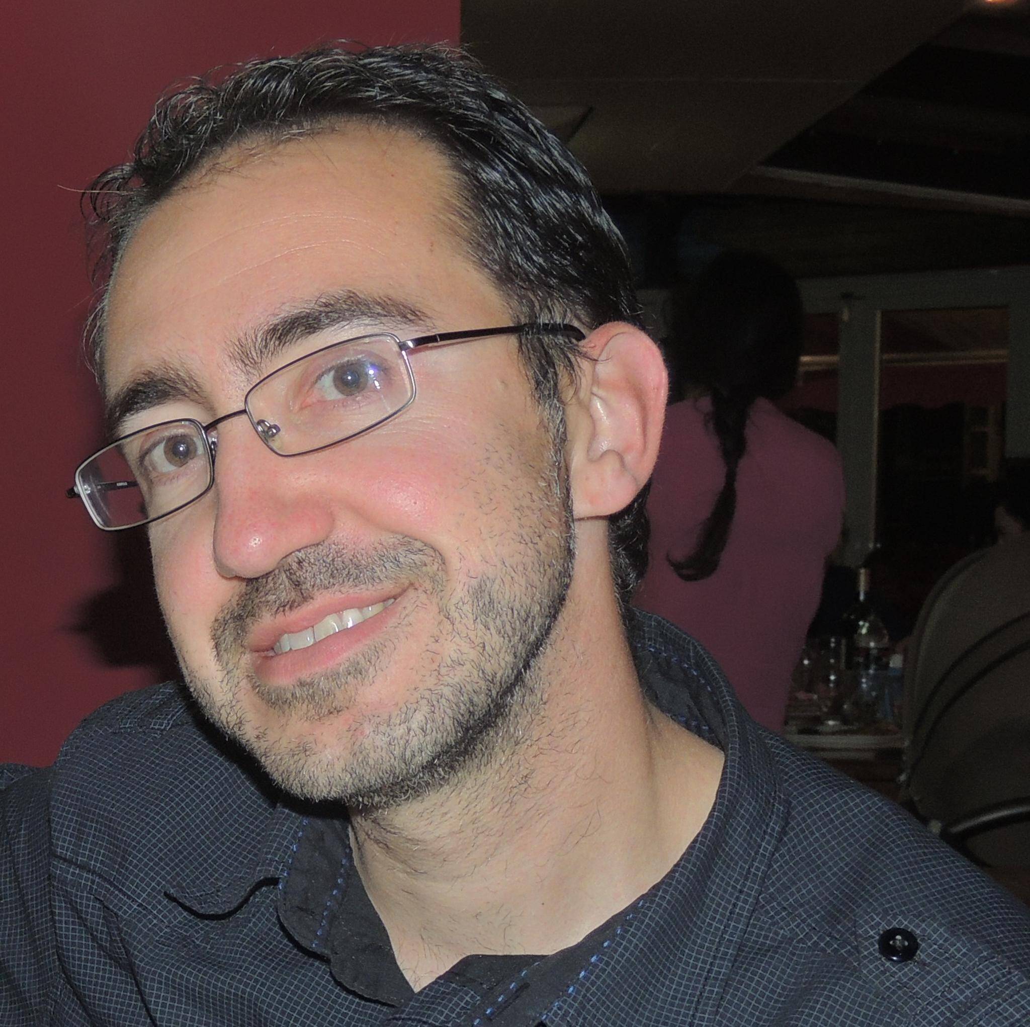 Nicolas S.