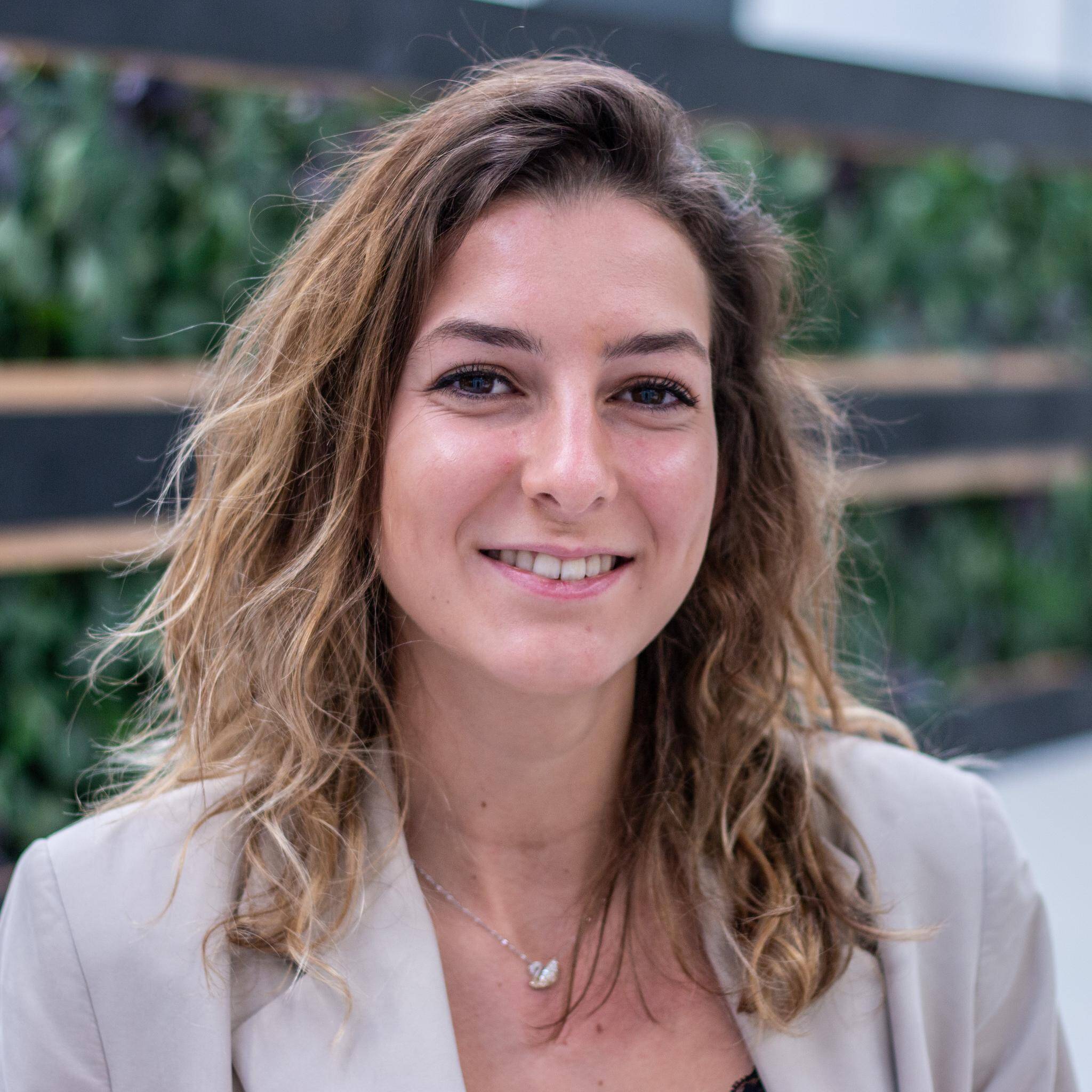 Magalie S.