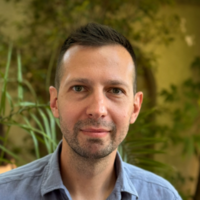 Mihnea-Costin Dinu - Data &AI Engineer