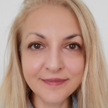 Smaranda Popiniuc - Power BI Dashboards & Data Reporting for SMEs