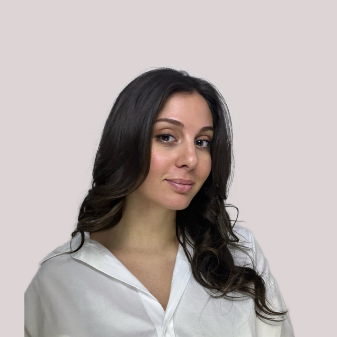 Julie Sabet