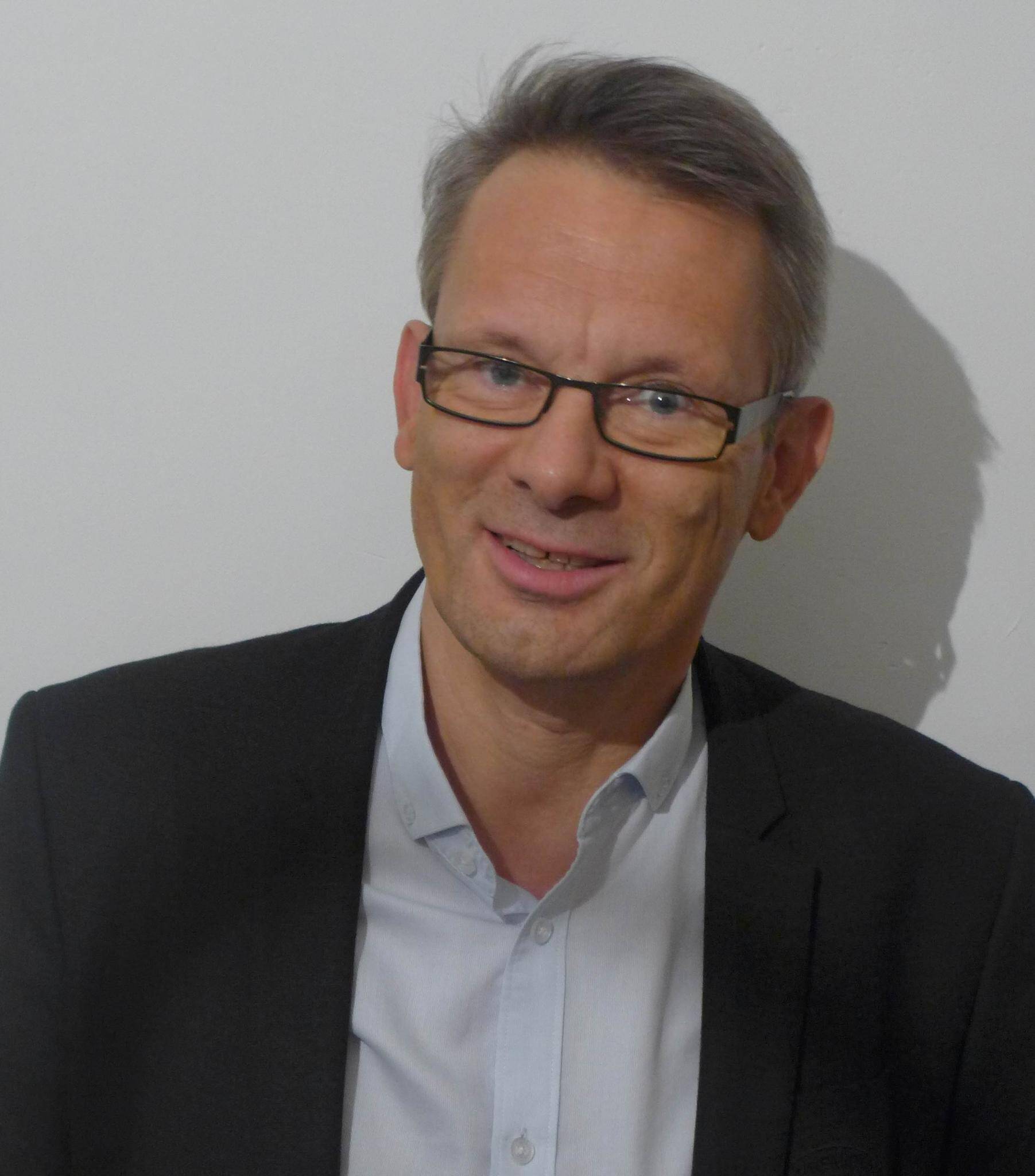 Philippe Villaume - AGILE et DÉVELOPPEMENT PERSONNEL et VBA