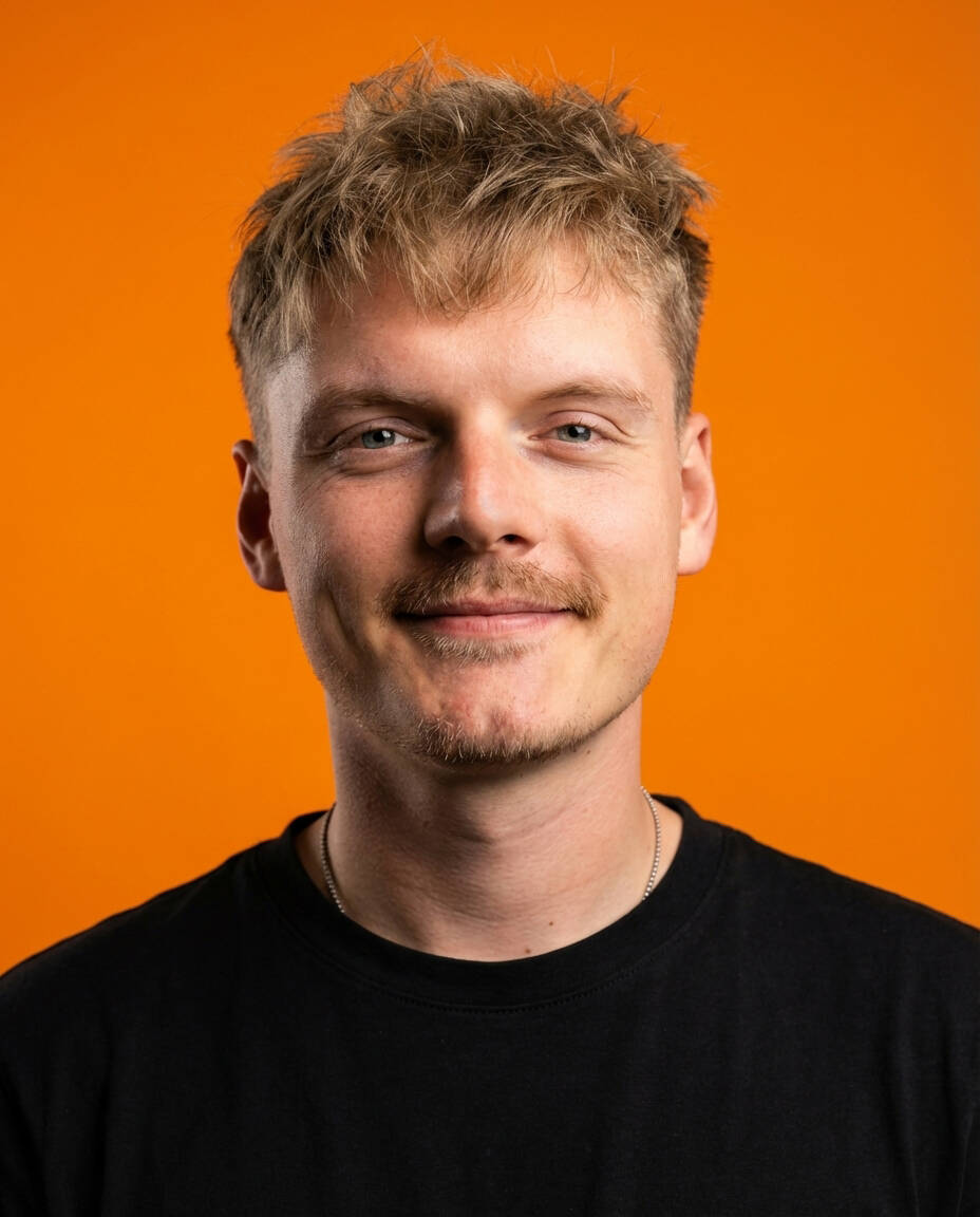 Amir Ajkic - Directeur artistique | Graphiste