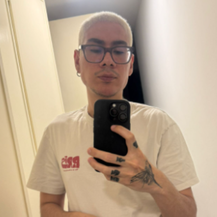 Alvaro S. - Full-Stack Software Architect | AI & Cloud Expert
