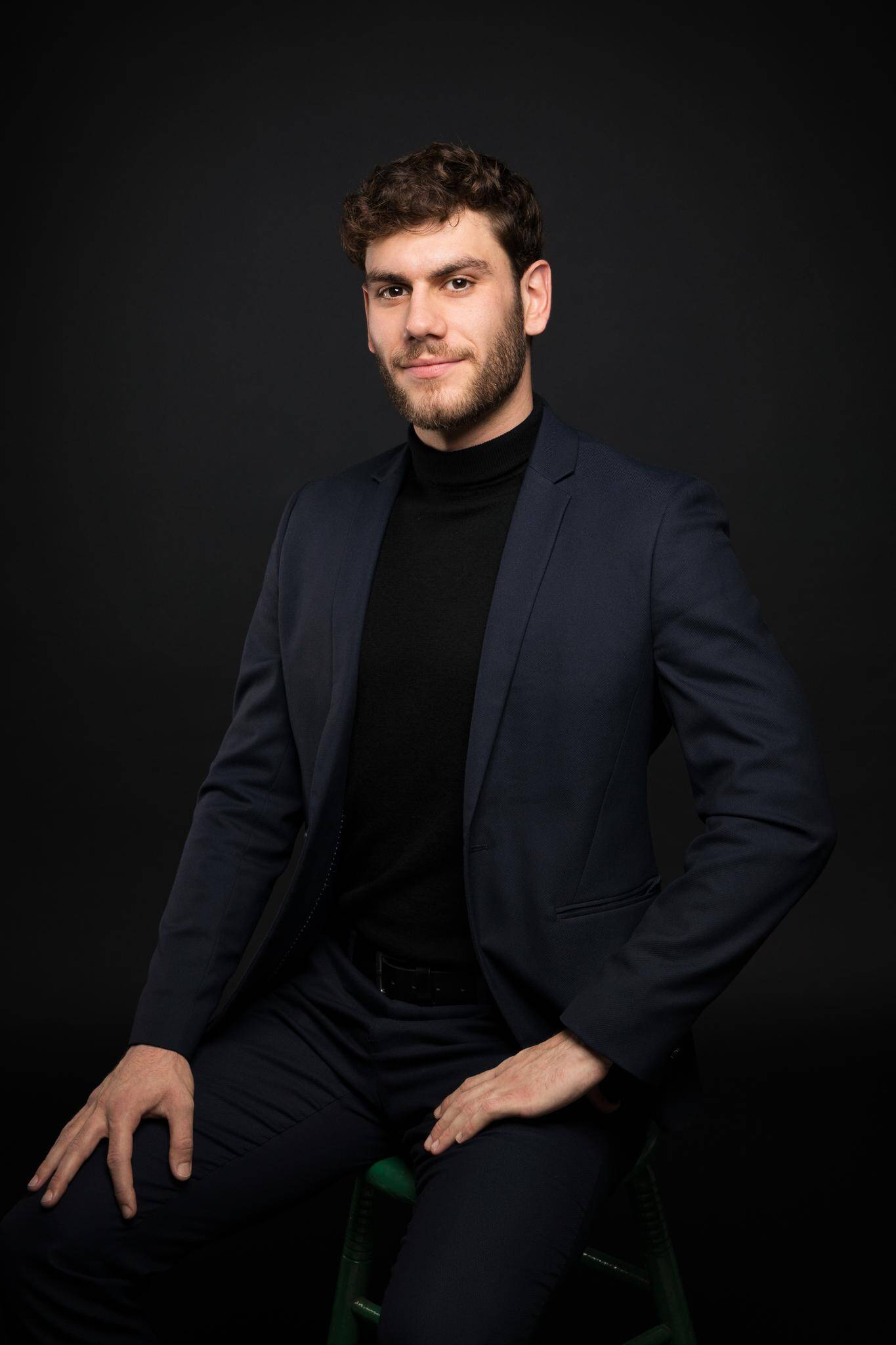 Hugo Pieyre - 🟢 Consultant en Recrutement & Stratégie RH