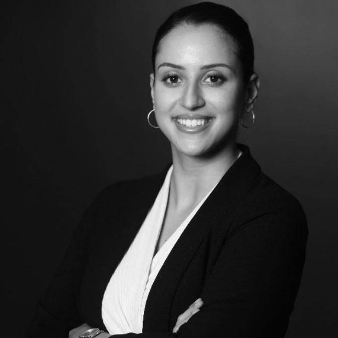 Yasmine  - Community Manager, CRM 💻