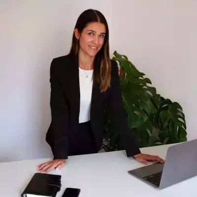 Snežana  - UX/UI Design, Web Design, Product Design, Branding