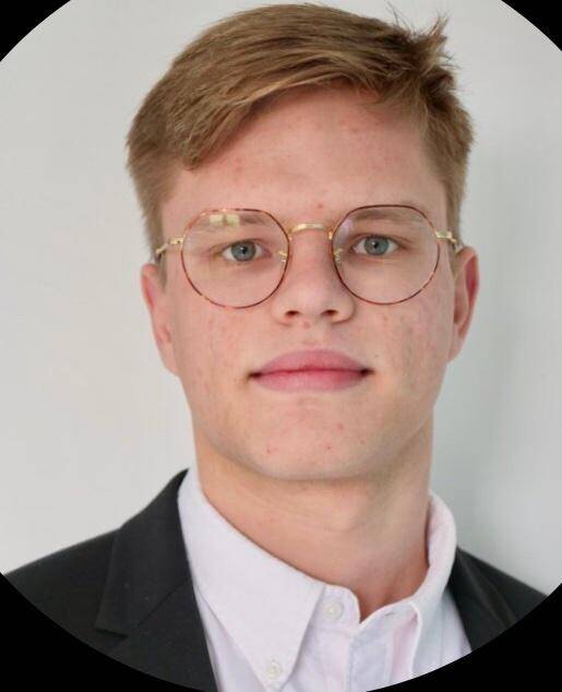 Gabriel Dugenet - Business analyst and developer