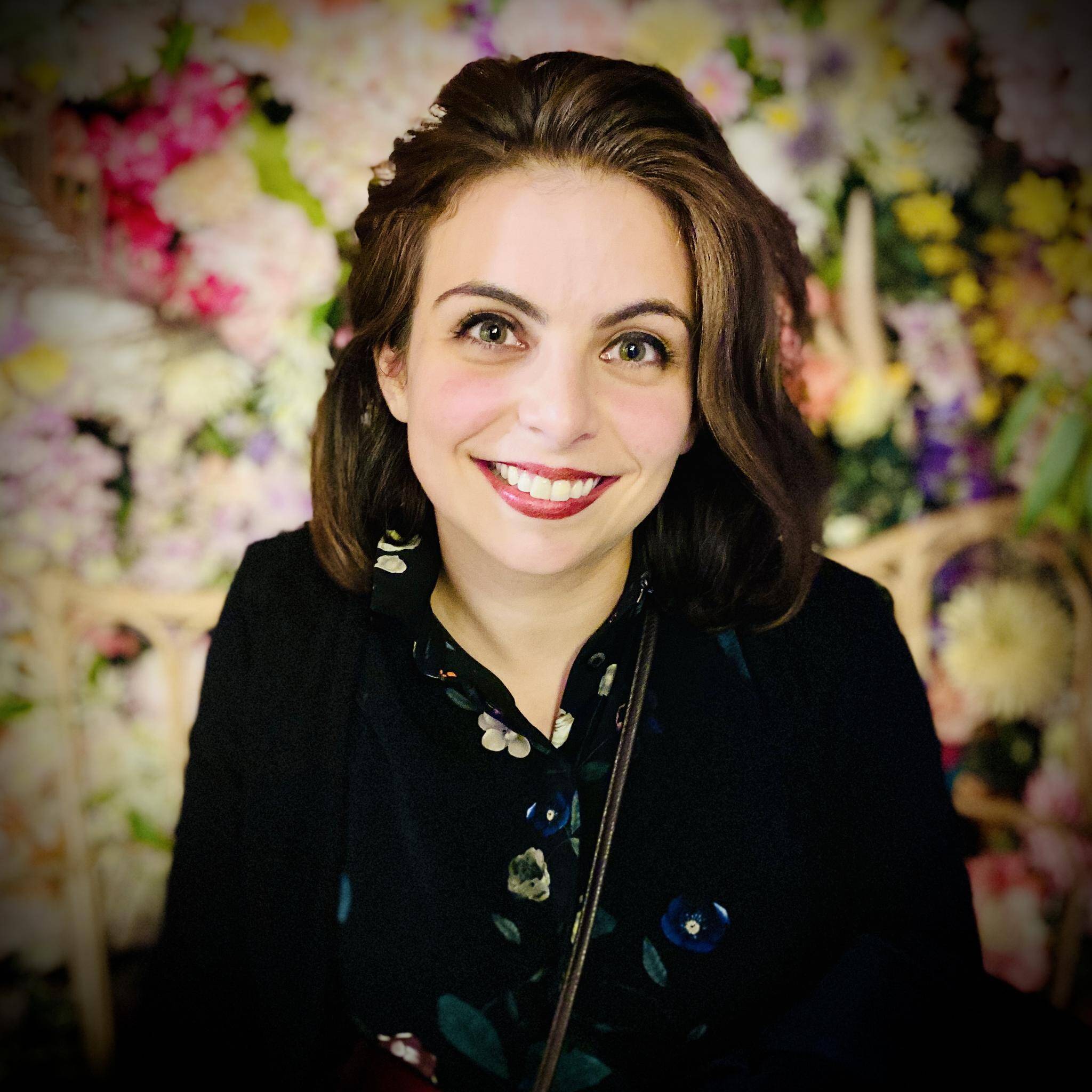 Barbara Lemettre - Graphiste Senior | Print & digital | Canva & Adobe