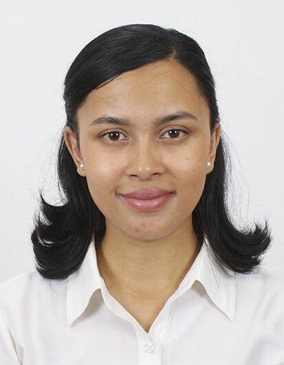 Hery Andry Elodie R. - Customer care