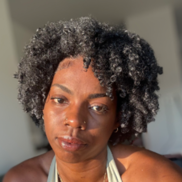 Miléis Coumba - Chargée de Com - Community Manager - Artiste