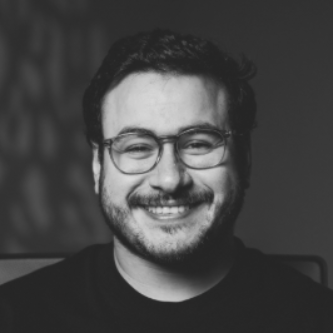 Othmane Tabih - Vidéaste & Photographe - Corporate et événementiel