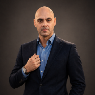 Daniel S. - Fractional CTO | Director, Software engineering 