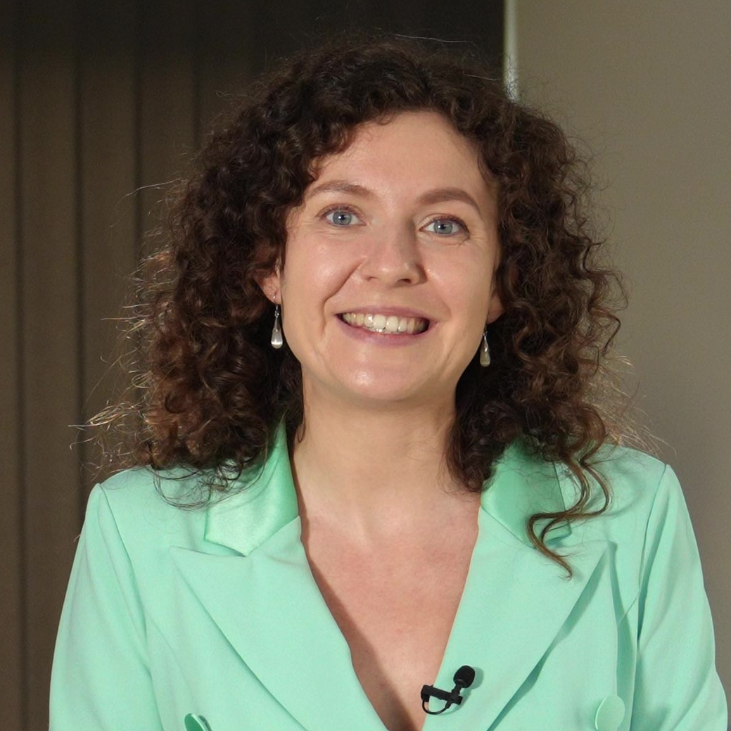 Evgeniia  - Online Training Consultant (Digital Learning)