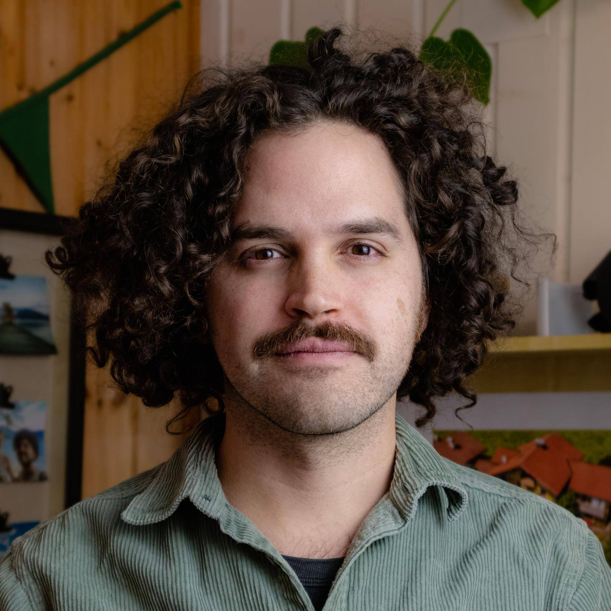 Gaston Gordon - Creative Generalist: Video / Illustrator / Design