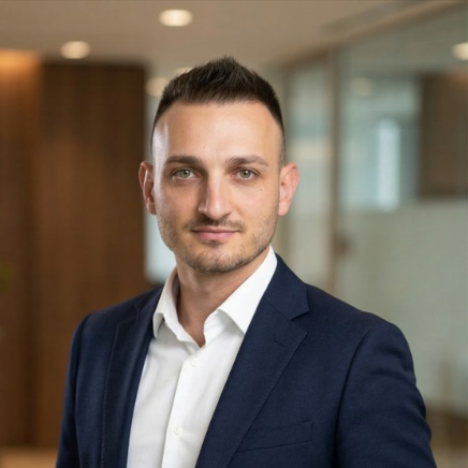 Viktor  - Accounting Consultant | HGB/IFRS