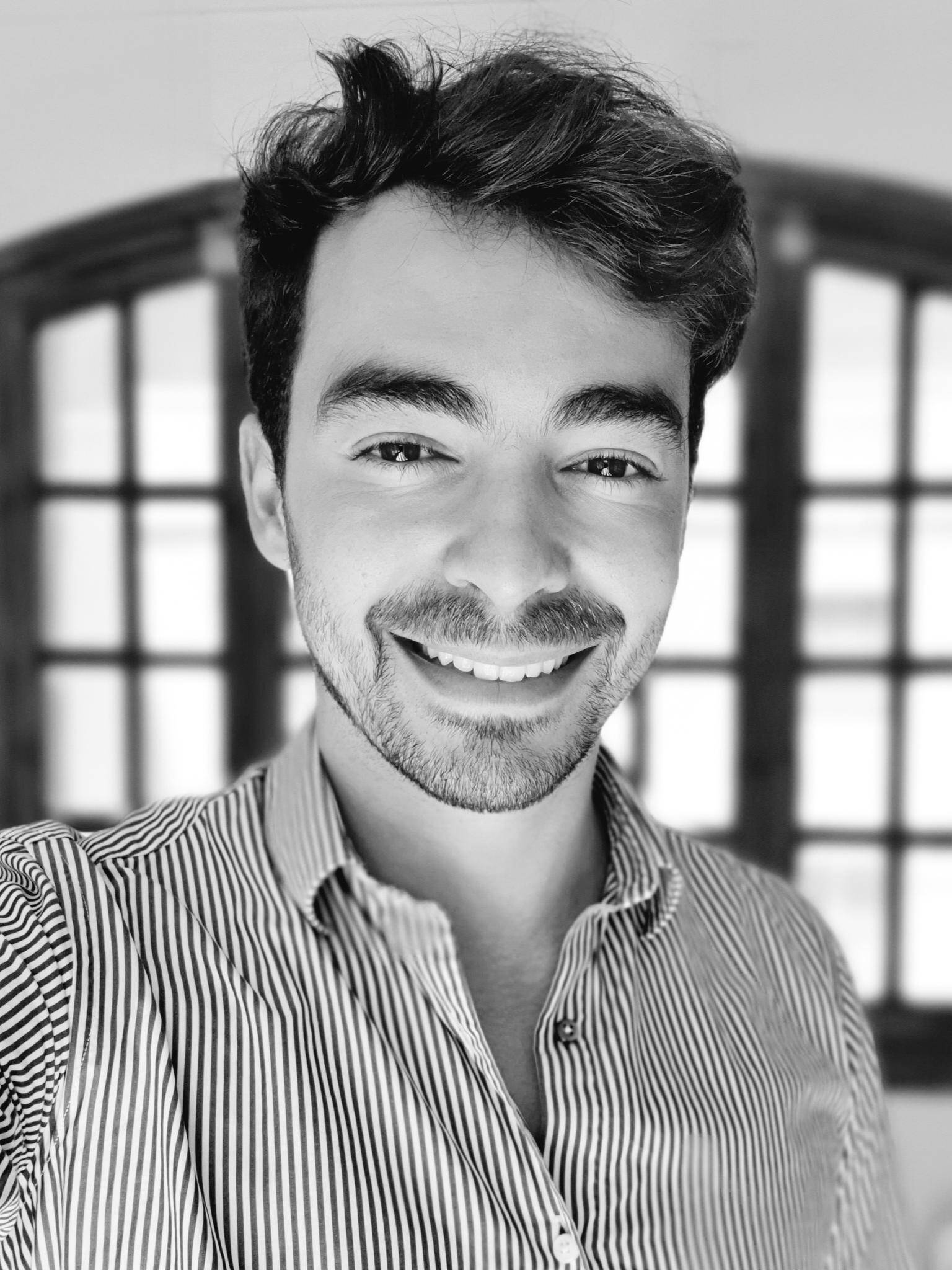 Mehdi K.