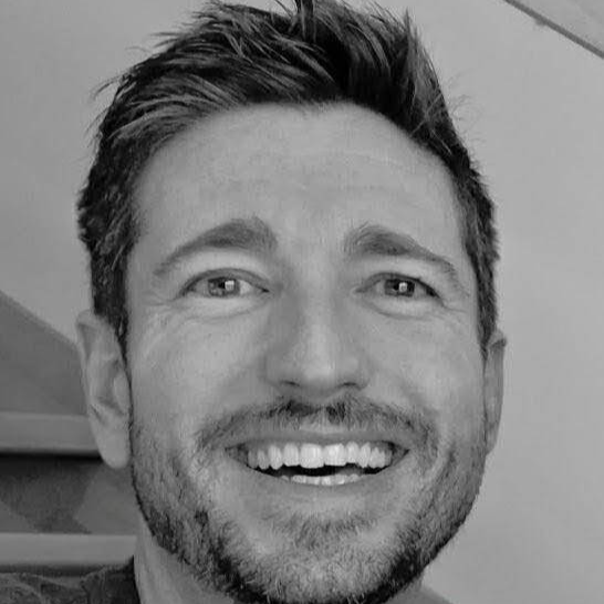 Eliott Lamoureux - Copywriter
