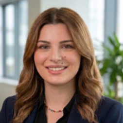 Imen Ouni - Product Owner / QA