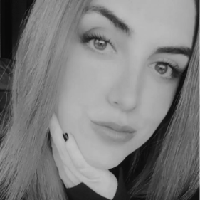 Ainoa Morales Porqueras - Administrativa