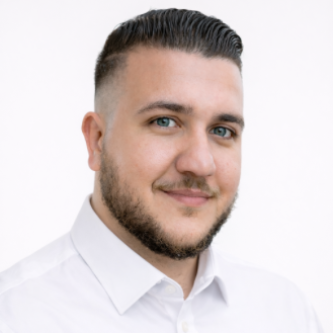 Elyass Hani - Ingénieur Systèmes - Spécialisation Virtualisation