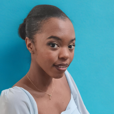 Chloé  - Consultor de Calidad y Experiencia del Cliente