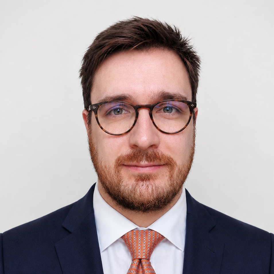 Corentin L. - Juriste senior R&D • Contrats IT • PI • Innovation