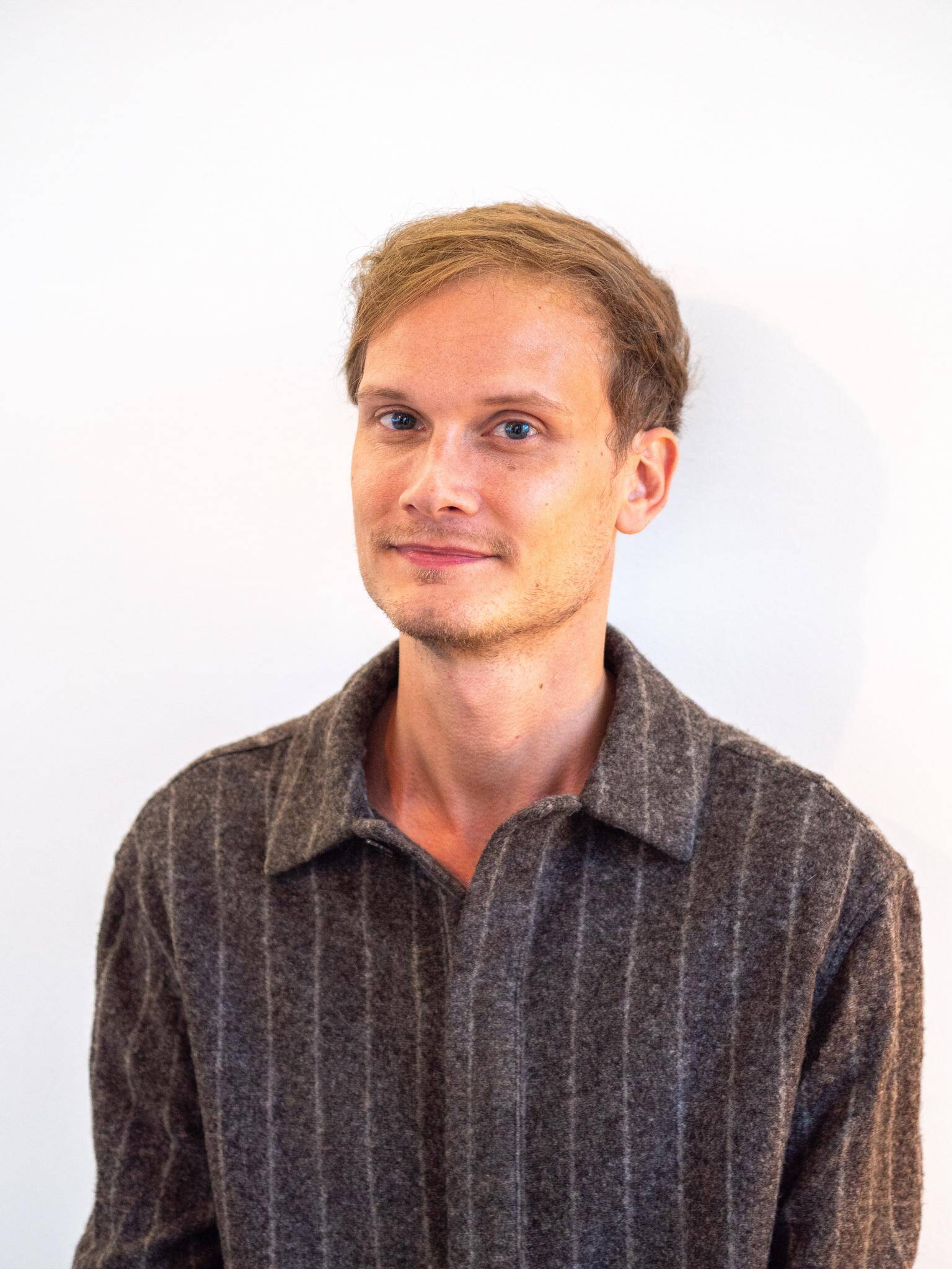 Lauri  - Marketing consultant & Communication consultant, Tech
