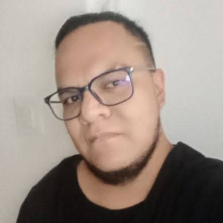 Elías López Ortega - Copywriter Creativo y Guionista Publicitario.