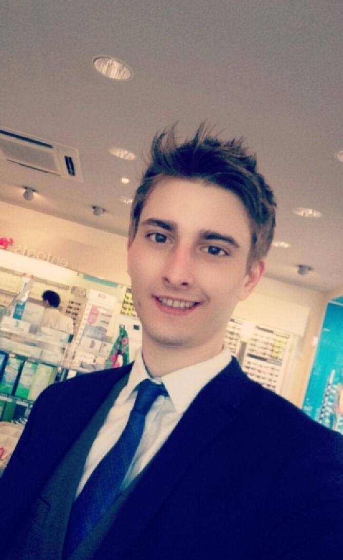 Gauthier J. - Développeur full-stack Front-end / Back-end