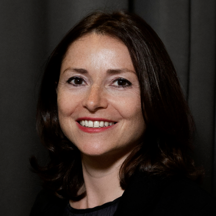 Eva S. - Business developer international & branding