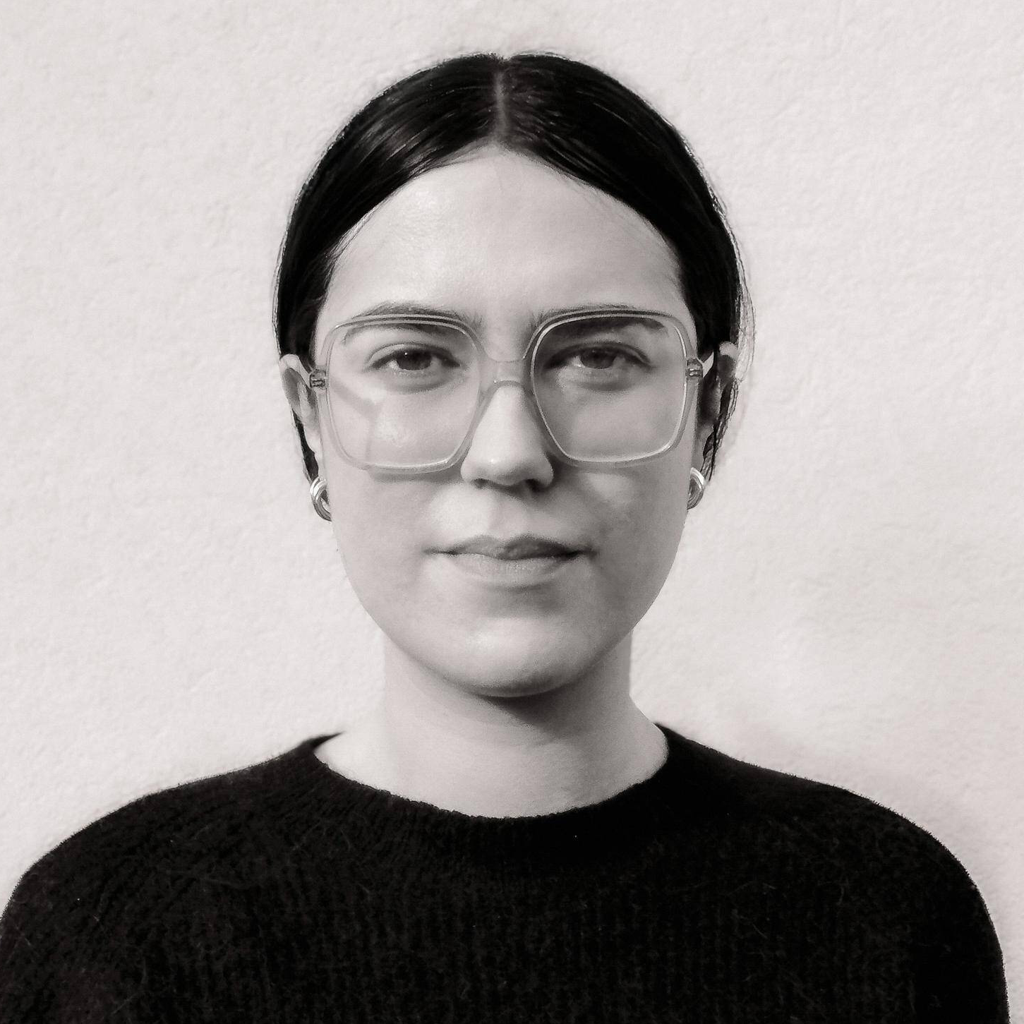 Louise  - Textile Designer | Patterns & Accessories