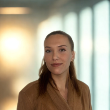 Lisa J. - Assistante administrative 