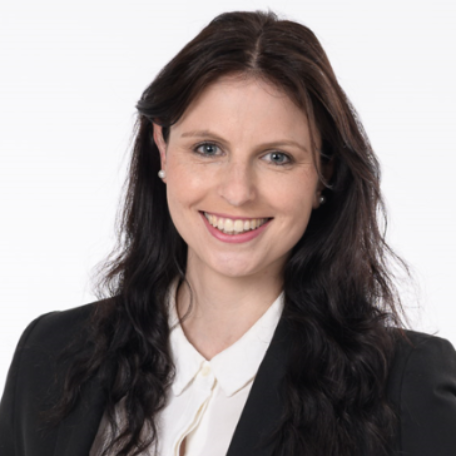 Jana Zilles - Management Consultant