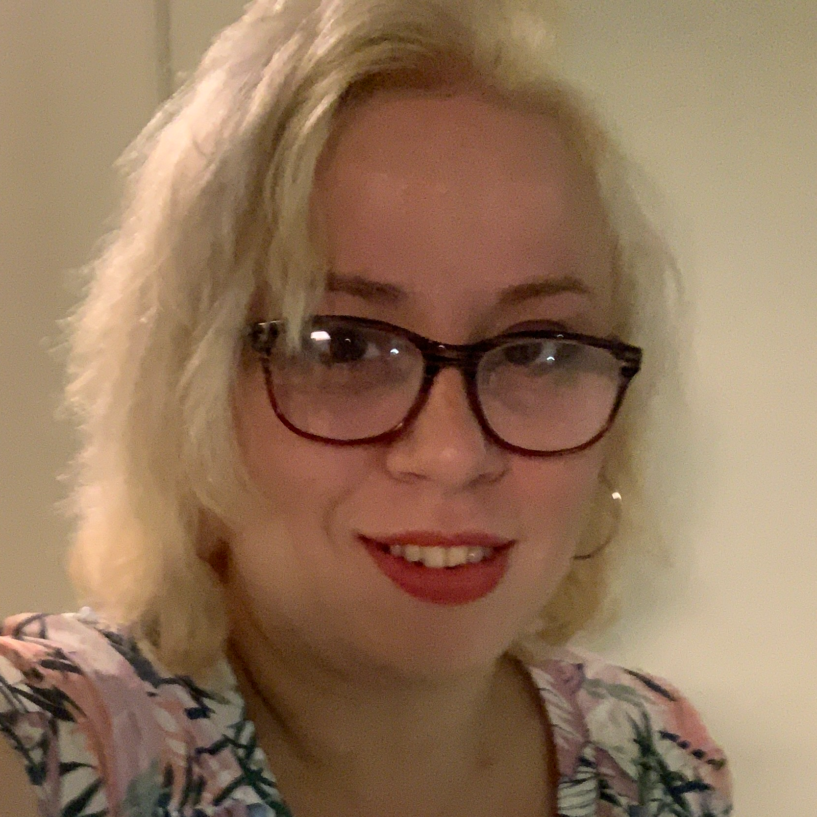 Estelle L.